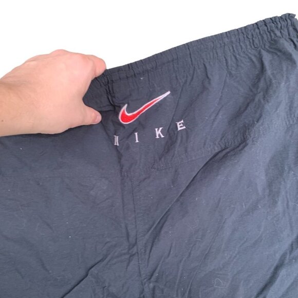 VINTAGE Nike Shorts XL Black - Picture 3 of 6